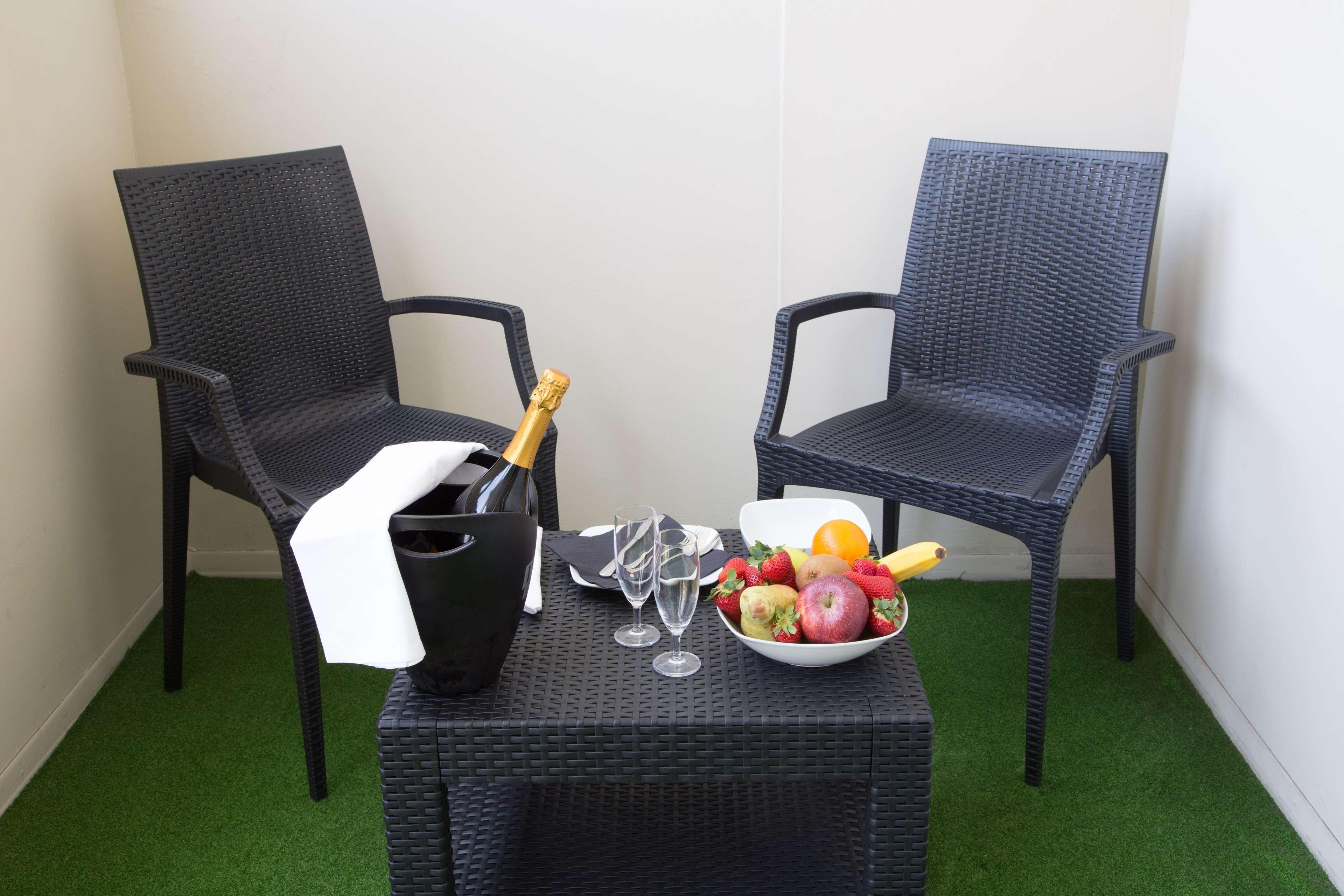 Best Western Plus Hotel Farnese Parma Bagian luar foto