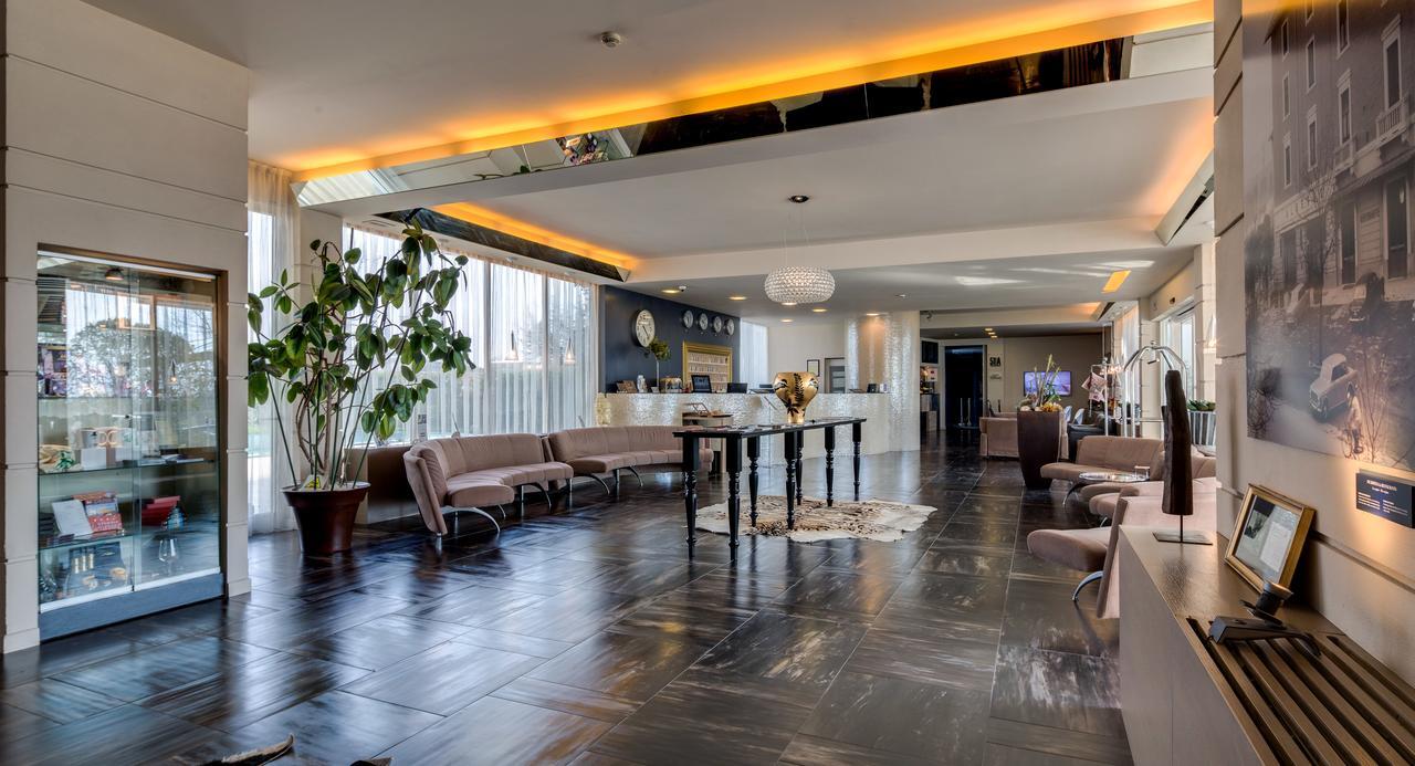 Best Western Plus Hotel Farnese Parma Bagian luar foto